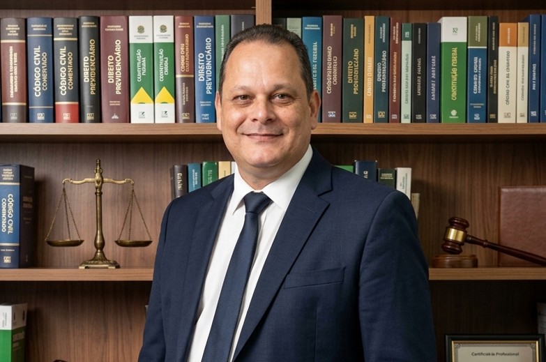 Dr. Antônio Santini